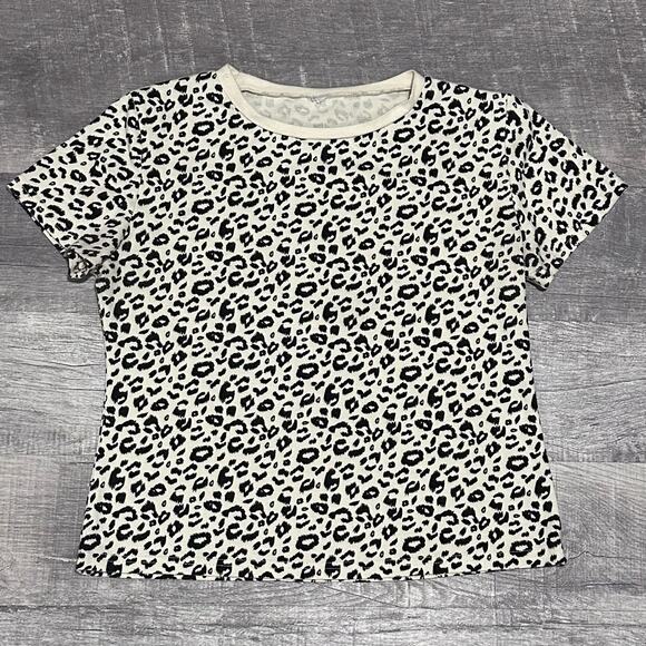 Leopard Print Short Sleeve Crop T Shirt Womens M Runs Small Khaki Black Tee - Picture 1 of 5